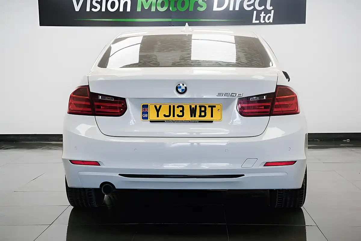 Used 2013 BMW 3 Series Sport White - Interior and Exterior details 2