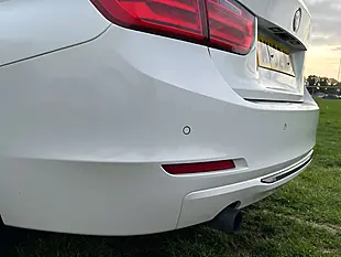 Used 2013 BMW 316i Sport Alpine White - Interior and Exterior details 13