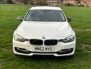 Used 2013 BMW 316i Sport Alpine White - Interior and Exterior details 2