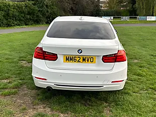 Used 2013 BMW 316i Sport Alpine White - Interior and Exterior details 6