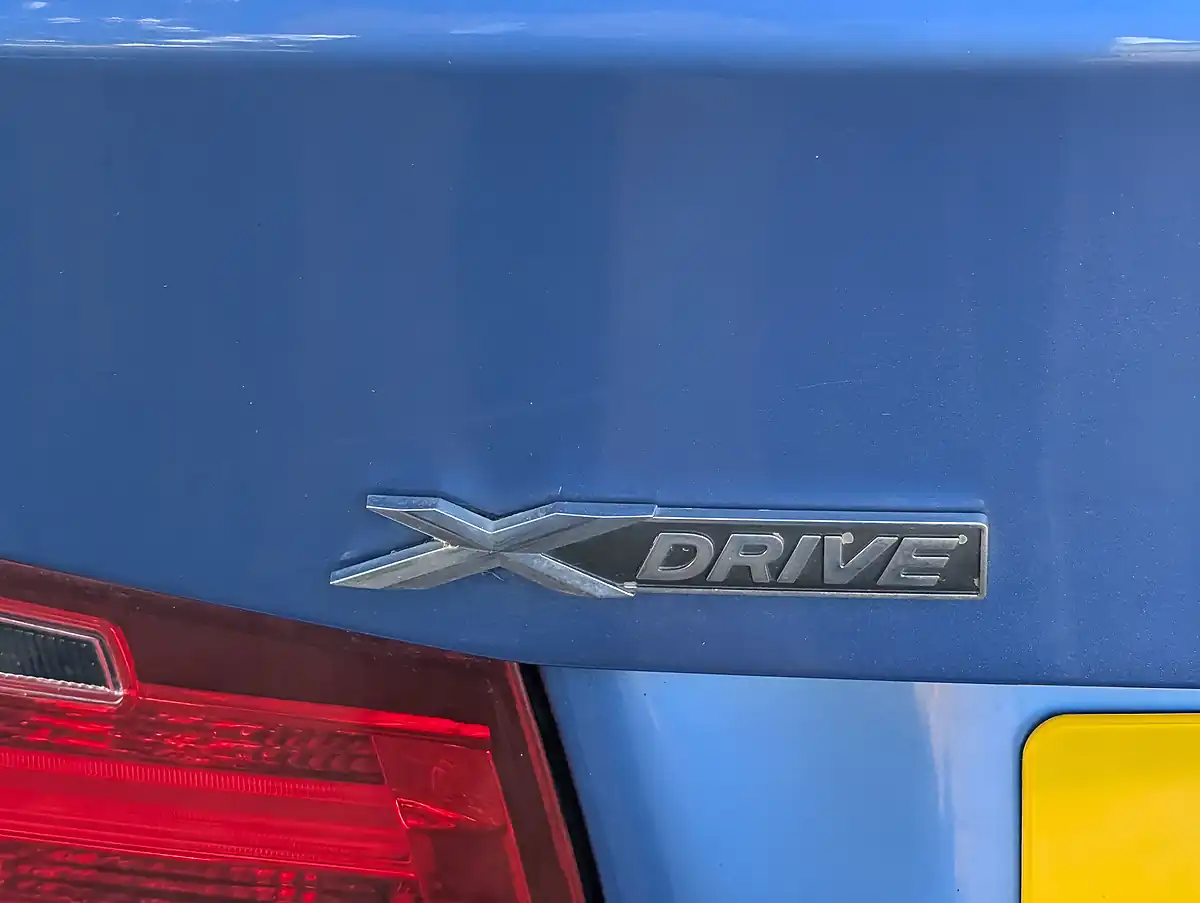 Used 2013 BMW 320i M Sport Estoril Blue - Interior and Exterior details 10