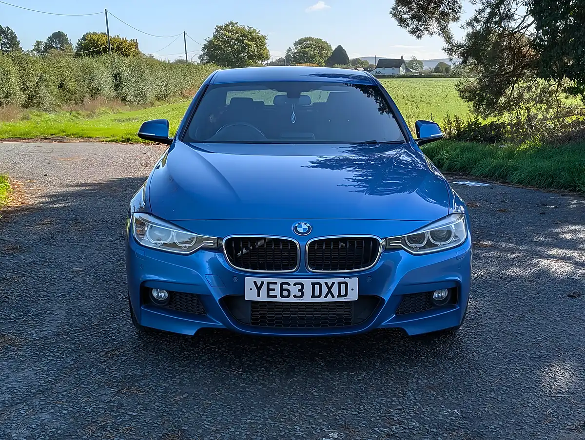 Used 2013 BMW 320i M Sport Estoril Blue - Interior and Exterior details 3