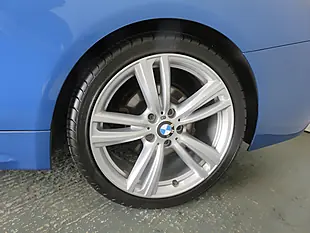 Used 2013 BMW 4 Series M Sport Blue - Interior and Exterior details 20