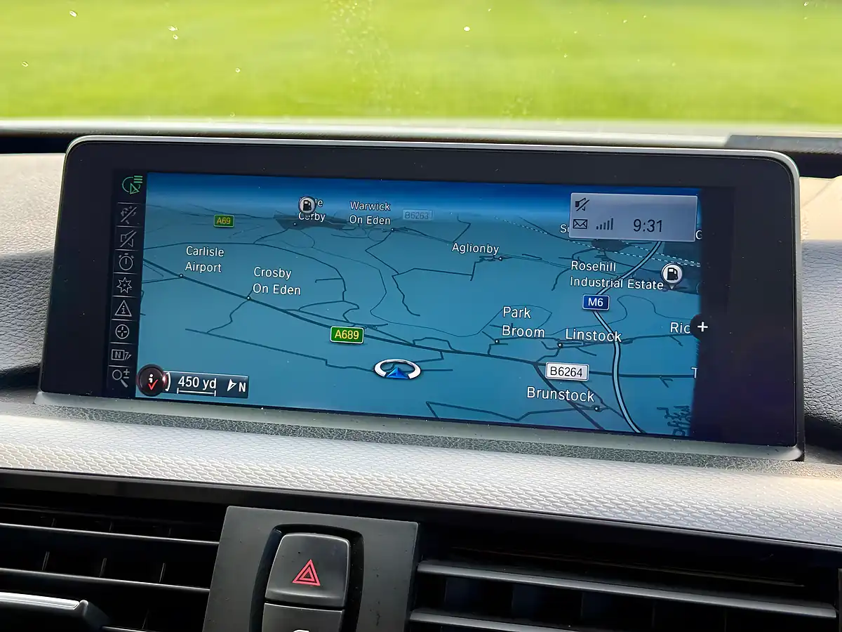 Used 2013 BMW 4 Series M-Sport Coupe White - Interior and Exterior details 11