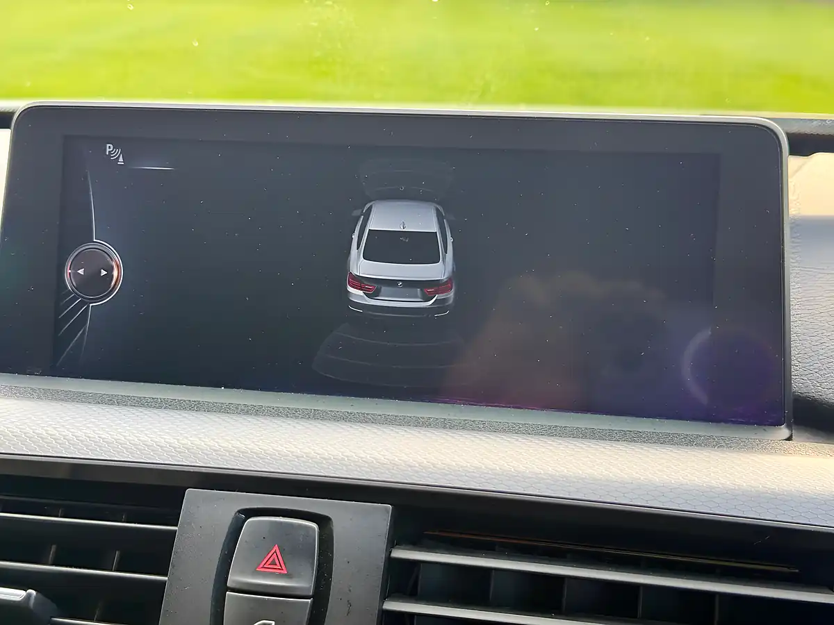 Used 2013 BMW 4 Series M-Sport Coupe White - Interior and Exterior details 13
