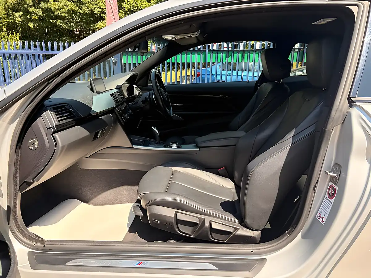 Used 2013 BMW 4 Series M Sport Silver - Interior and Exterior details 14