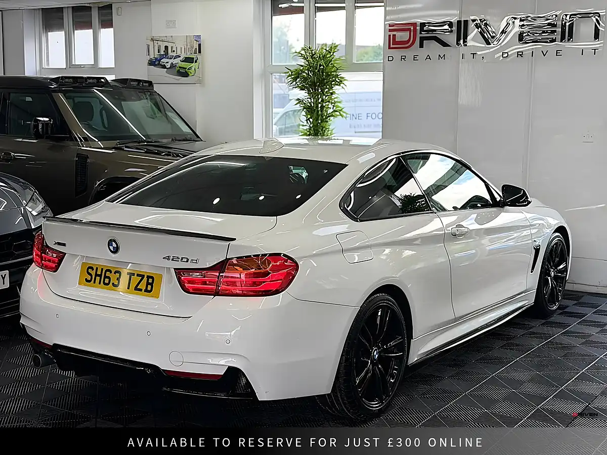 Used 2013 BMW 4 Series M Sport White - Interior and Exterior details 10