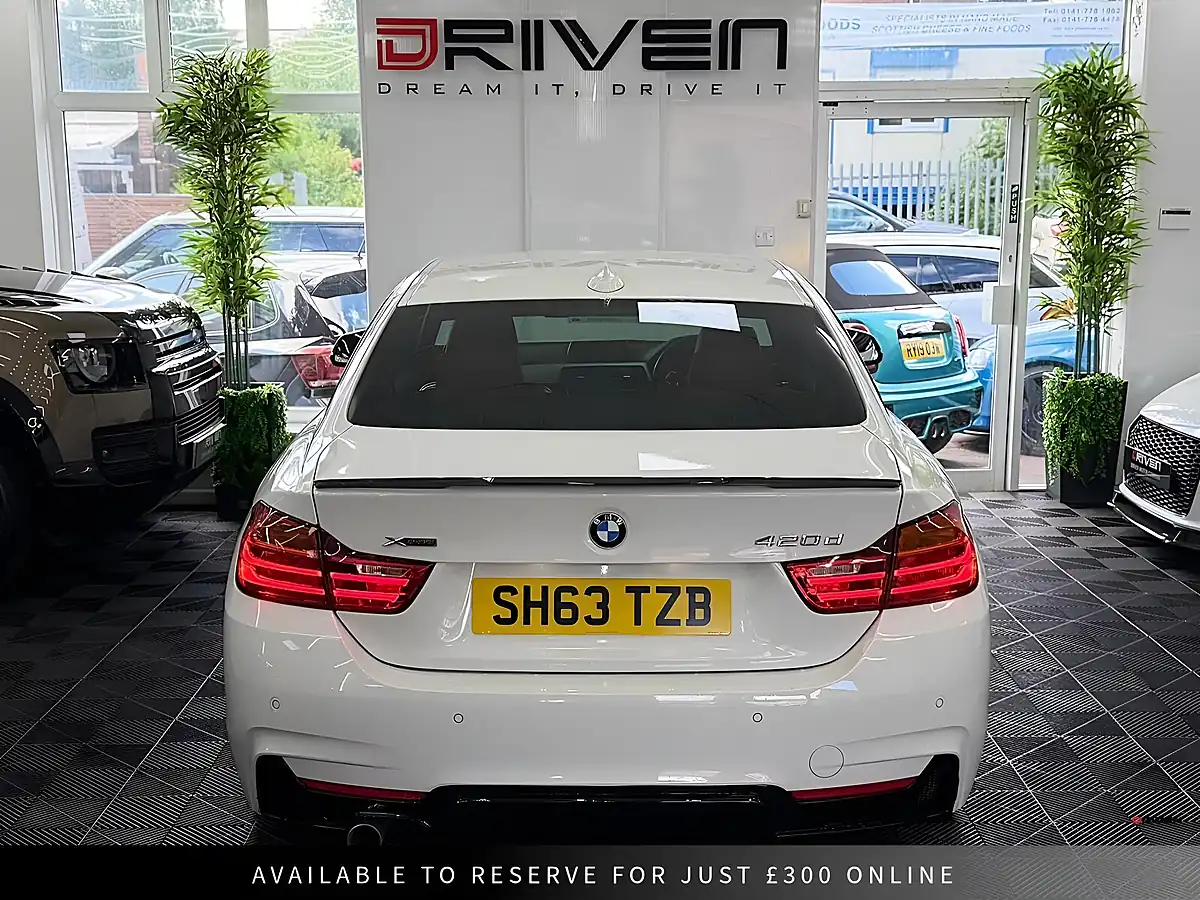 Used 2013 BMW 4 Series M Sport White - Interior and Exterior details 9