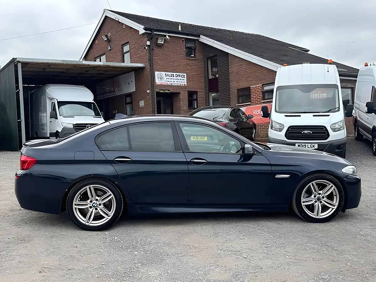 Used 2013 BMW 5 Series M Sport Blue - Interior and Exterior details 5