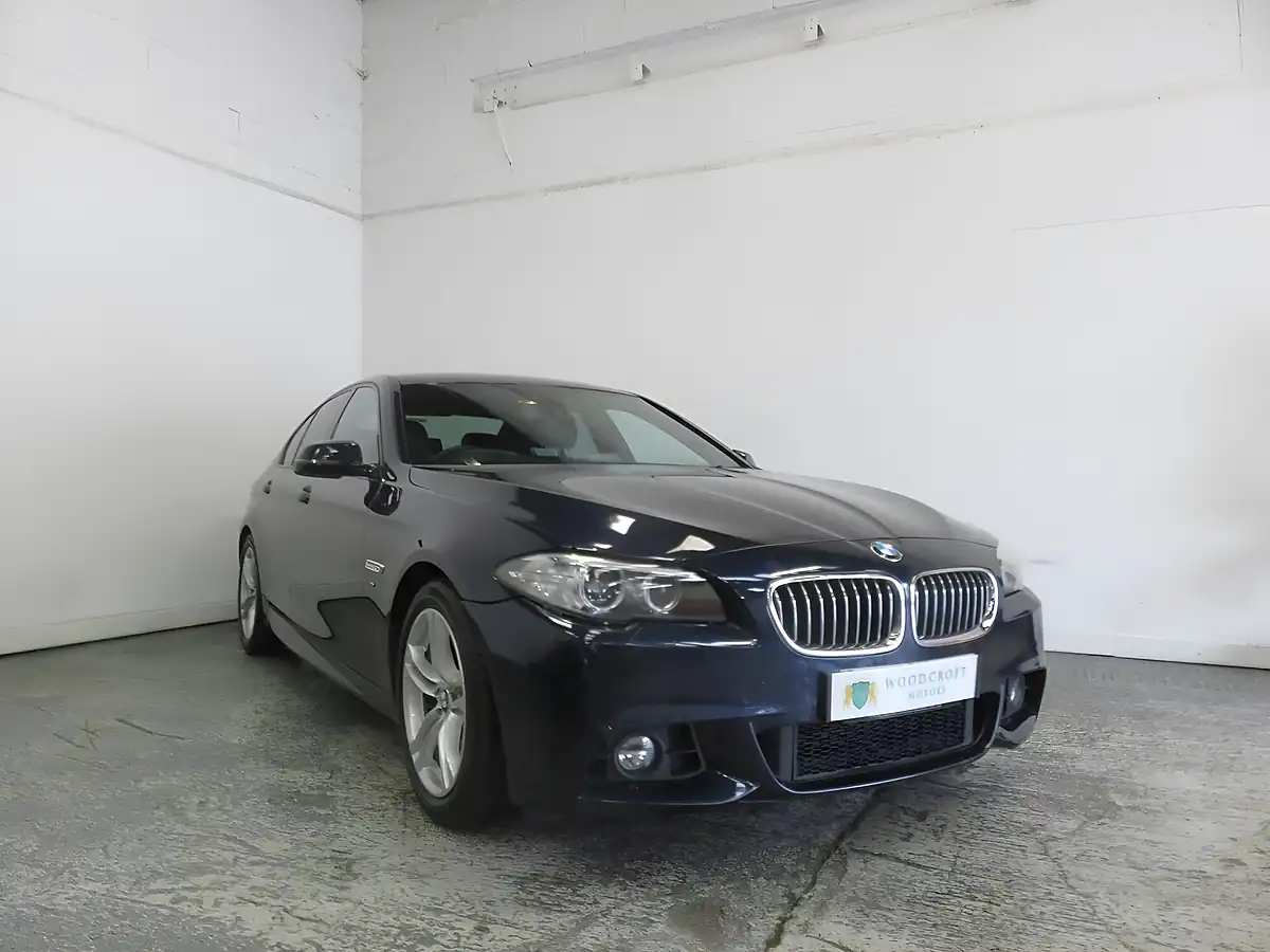 Used 2013 BMW 5 Series M Sport Blue - Front View