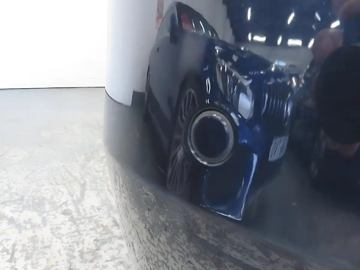 Used 2013 BMW 5 Series M Sport Blue - Interior and Exterior details 10