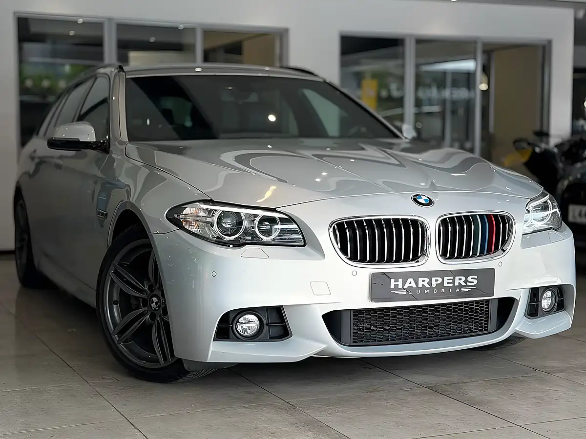 Used 2013 BMW 5 Series M Sport Estate Silver - Front View