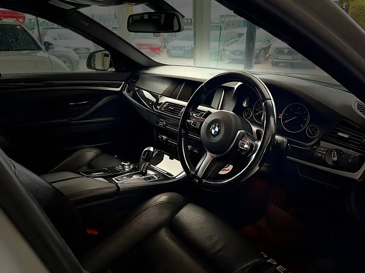 Used 2013 BMW 5 Series M Sport Estate Silver - Interior and Exterior details 10