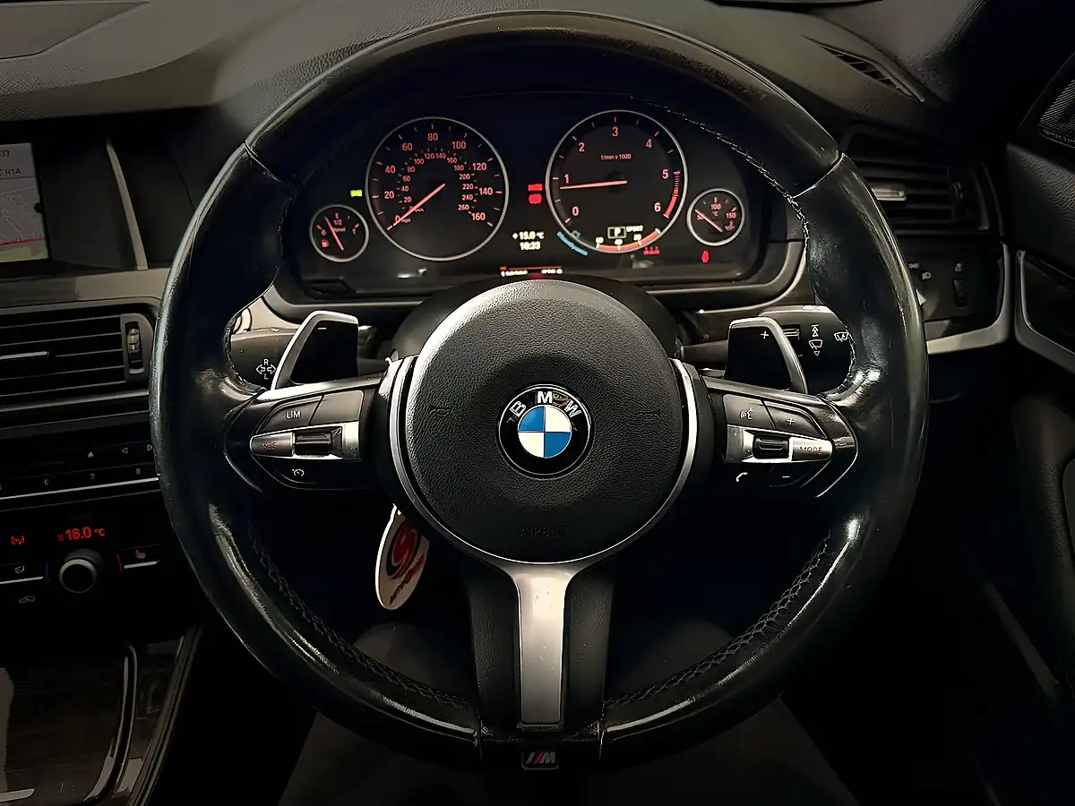 Used 2013 BMW 5 Series M Sport Estate Silver - Interior and Exterior details 15