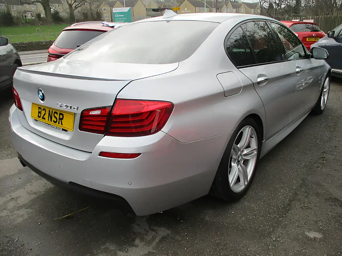 Used 2013 BMW 5 Series M Sport Glacier Silver - Interior and Exterior details 5