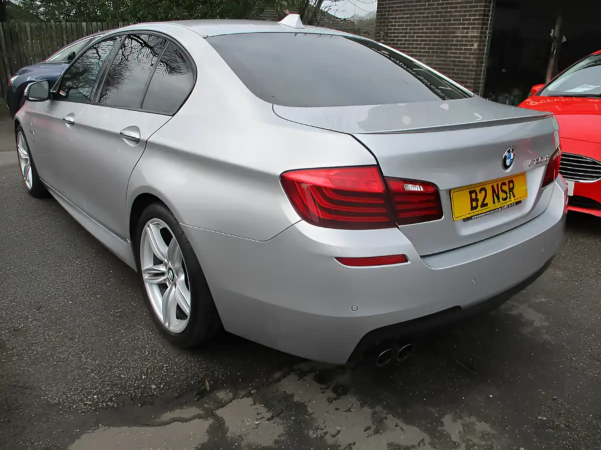 Used 2013 BMW 5 Series M Sport Glacier Silver - Interior and Exterior details 7