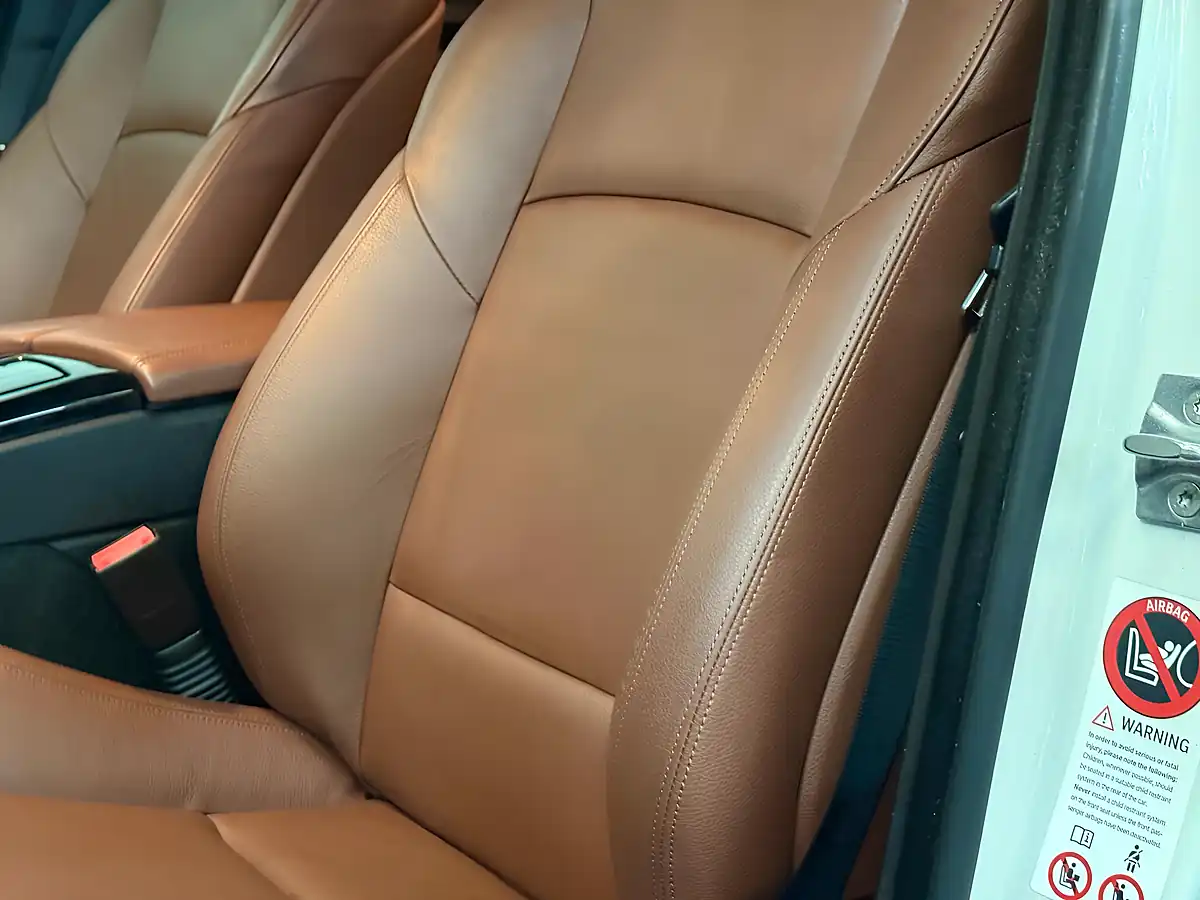 Used 2013 BMW 5 Series M Sport Touring White - Interior and Exterior details 12
