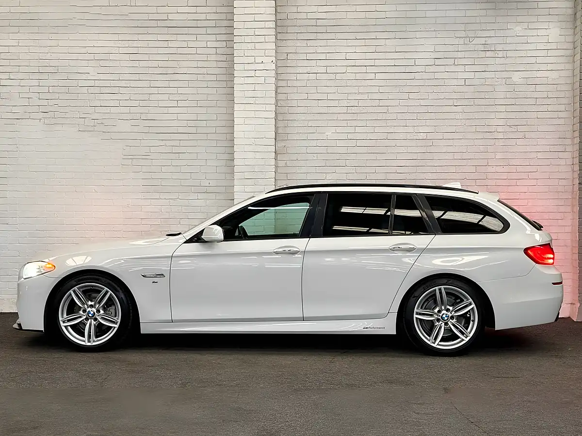Used 2013 BMW 5 Series M Sport Touring White - Interior and Exterior details 8