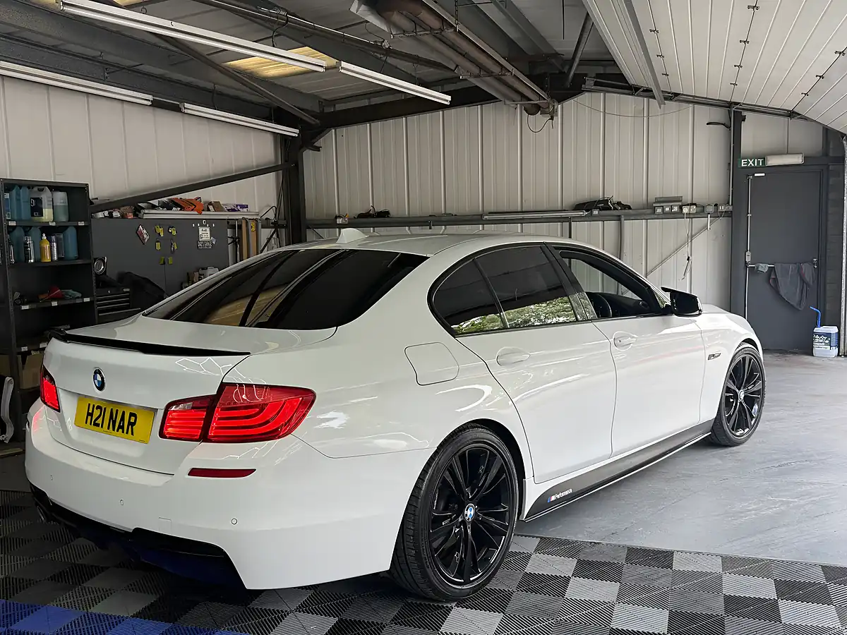 Used 2013 BMW 5 Series M Sport White - Interior and Exterior details 4