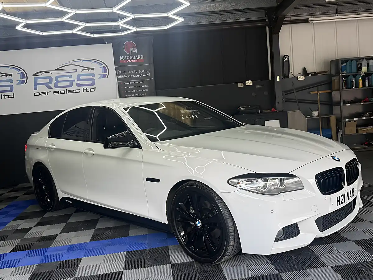 Used 2013 BMW 5 Series M Sport White - Interior and Exterior details 6