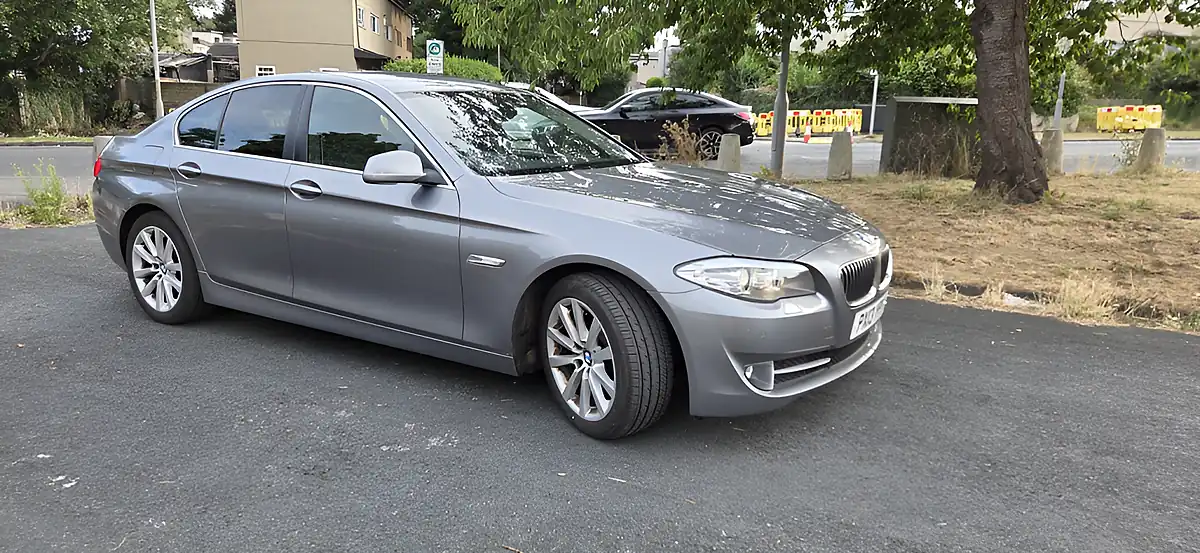 Used 2013 BMW 5 Series Se Grey - Front View