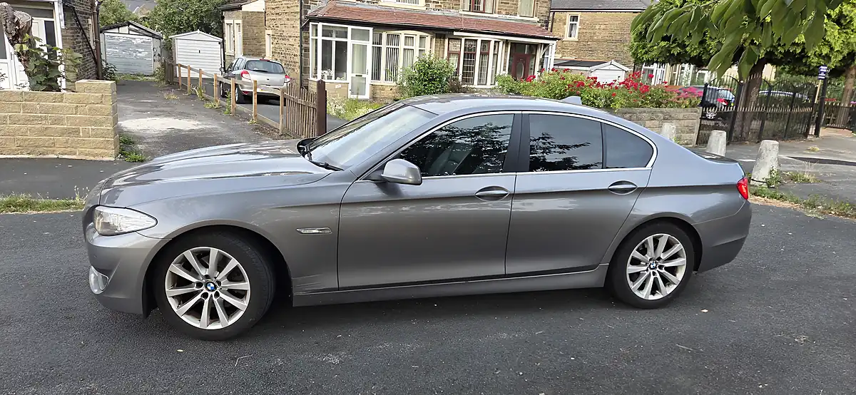 Used 2013 BMW 5 Series Se Grey - Interior and Exterior details 7