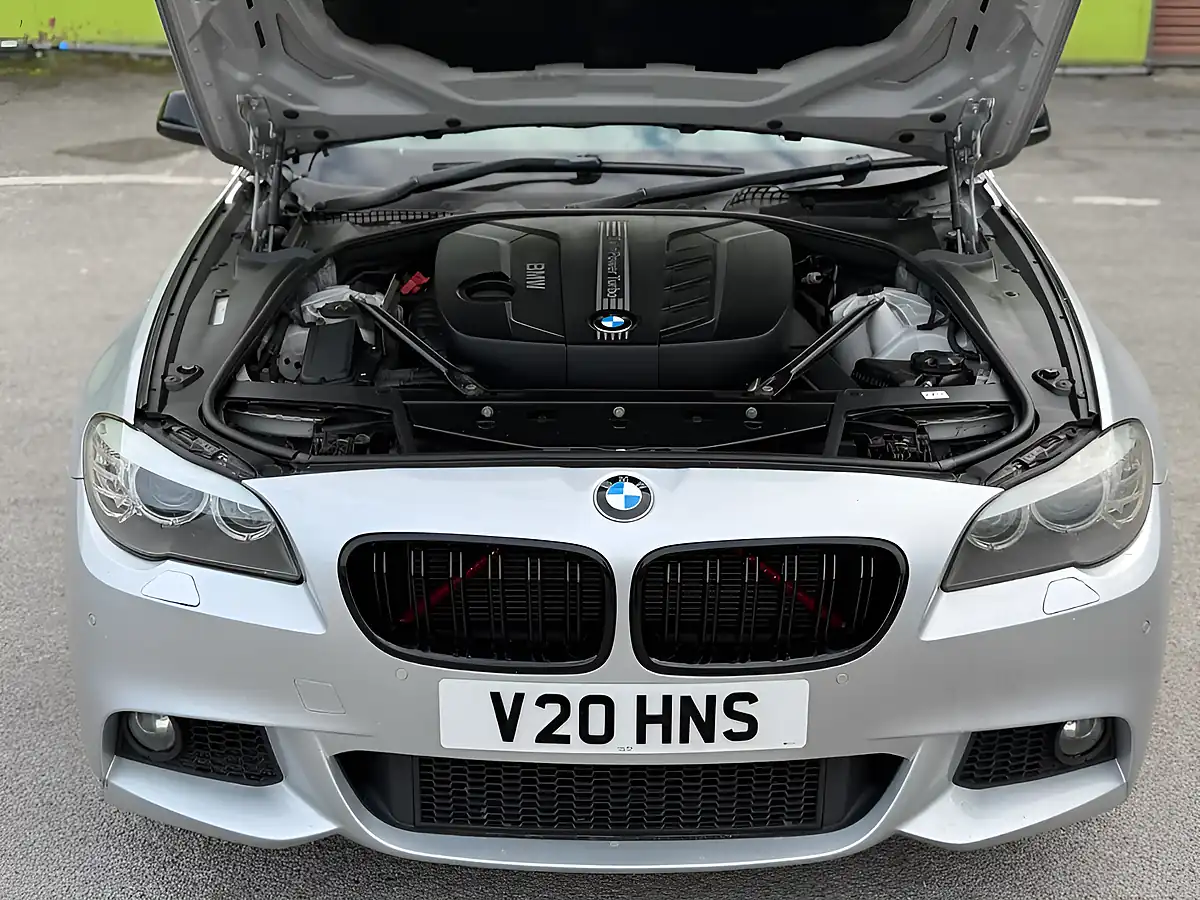 Used 2013 BMW 5 Series Se Silver - Interior and Exterior details 12
