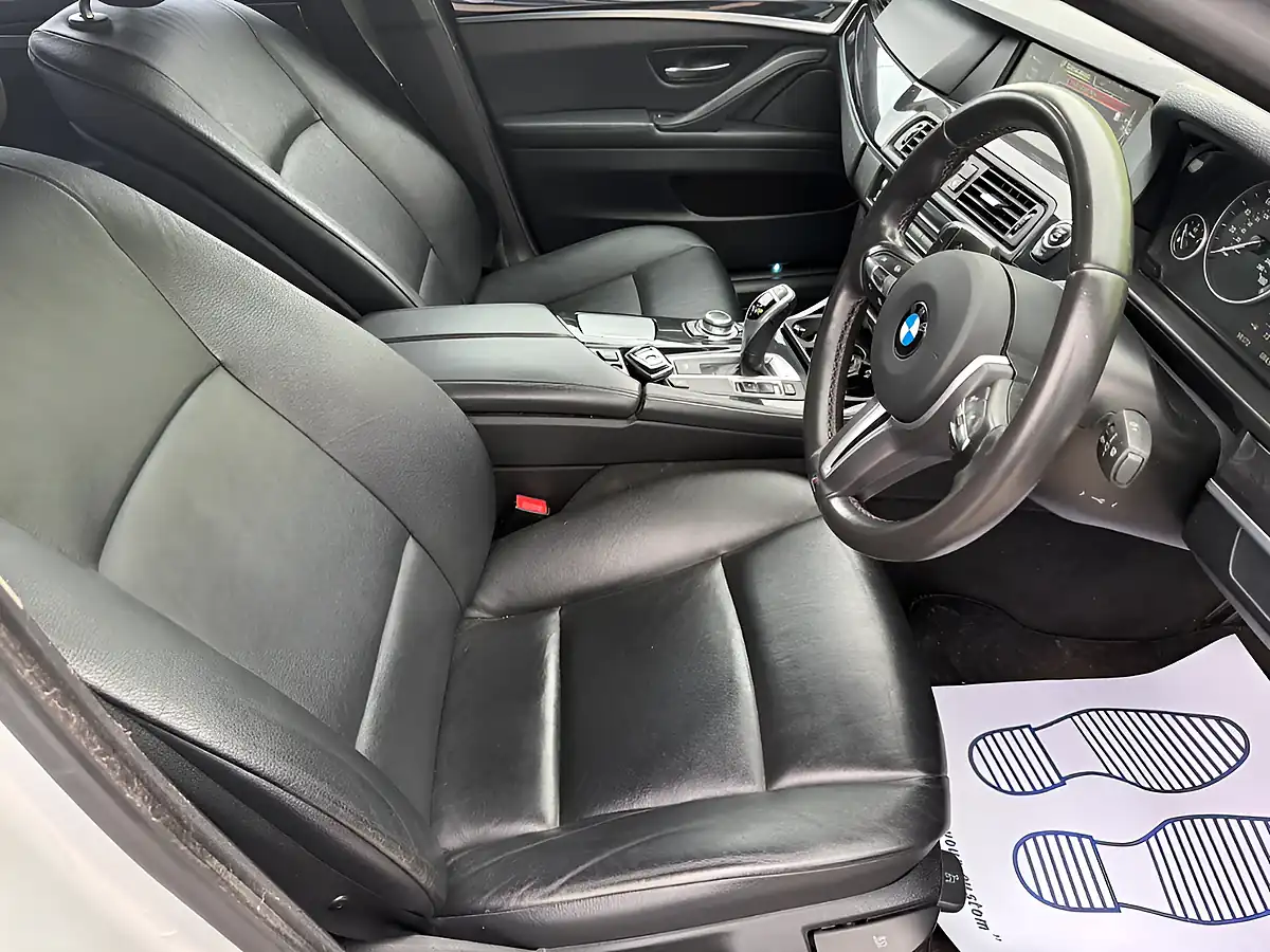 Used 2013 BMW 5 Series Se Silver - Interior and Exterior details 14