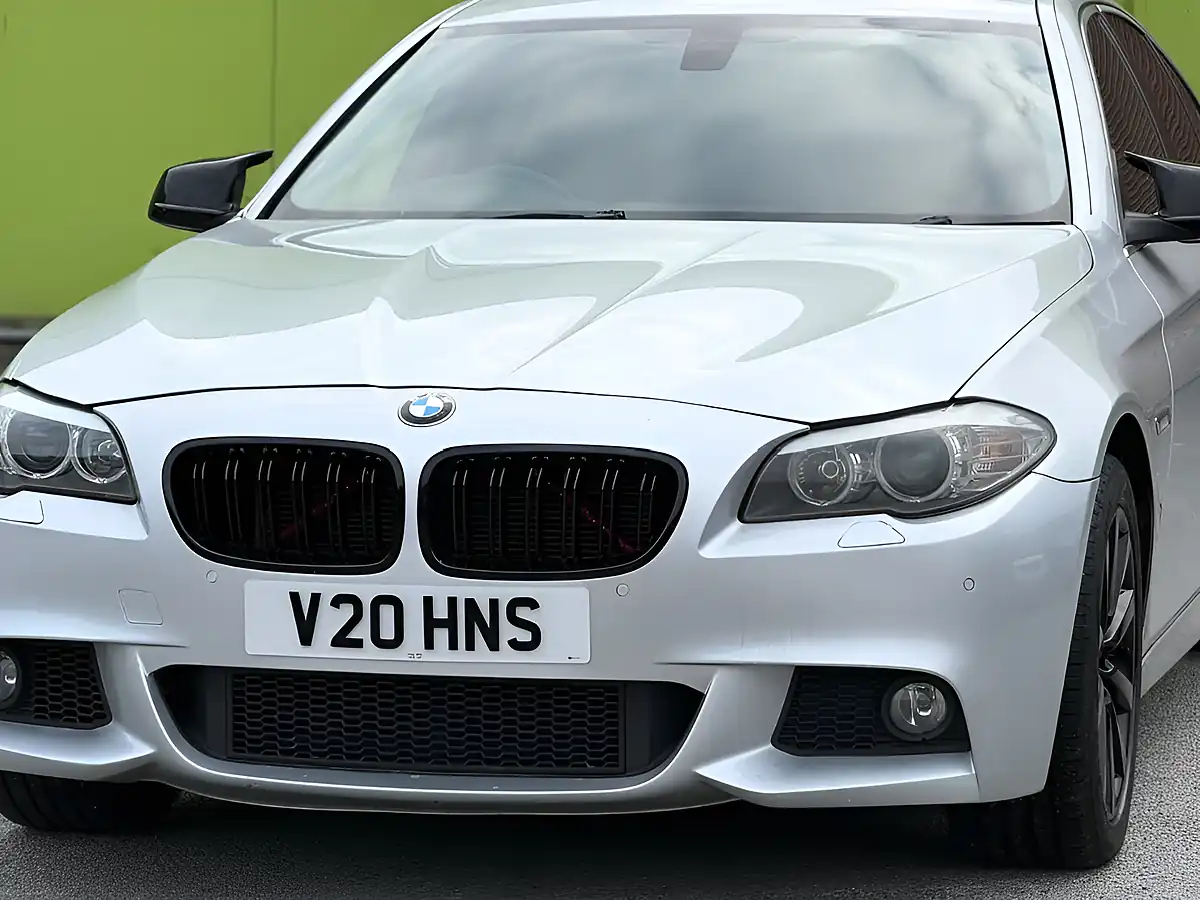 Used 2013 BMW 5 Series Se Silver - Interior and Exterior details 4