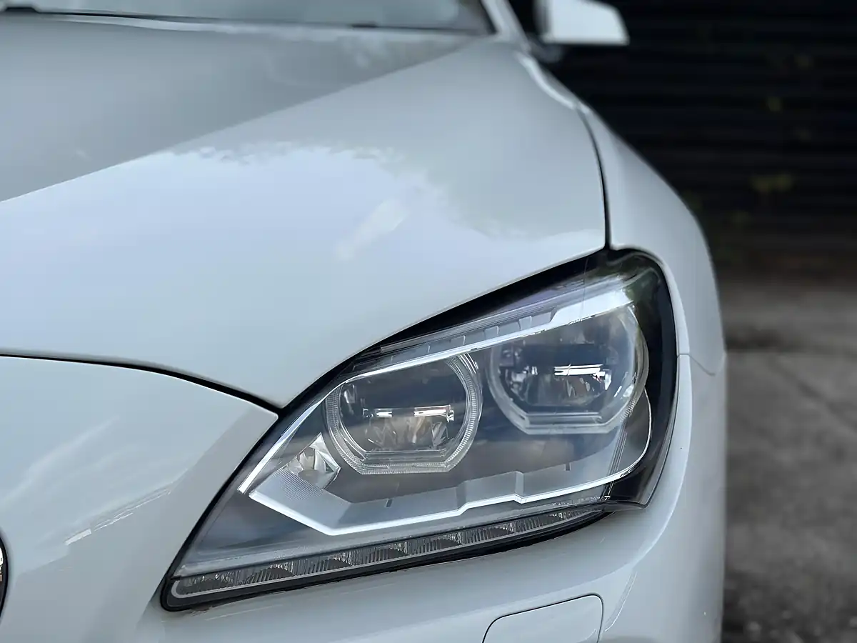 Used 2013 BMW 6 Series Gran Coupe Se White - Interior and Exterior details 11