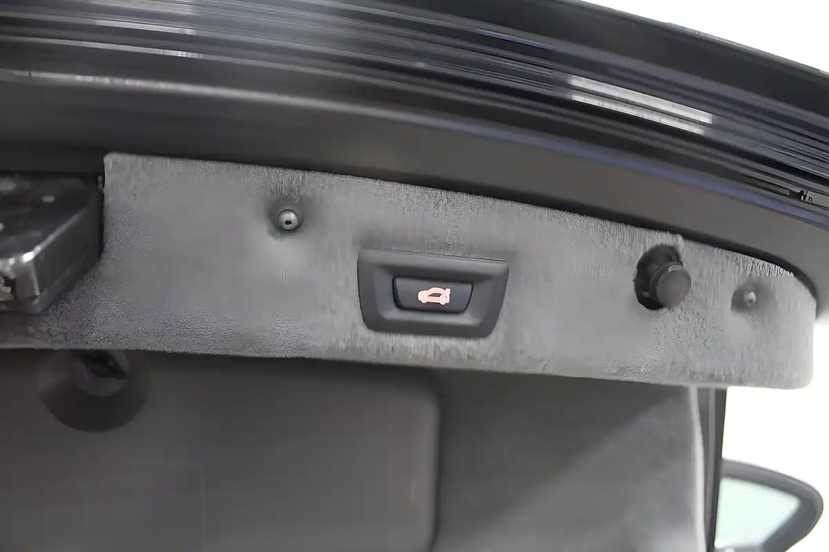 Used 2013 BMW 7 Series M Sport Grey - Interior and Exterior details 11