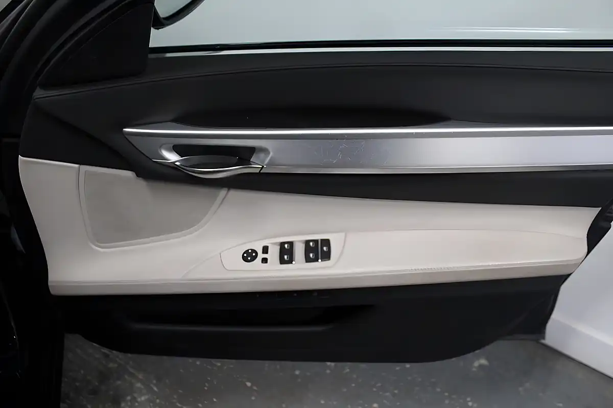 Used 2013 BMW 7 Series M Sport Grey - Interior and Exterior details 18