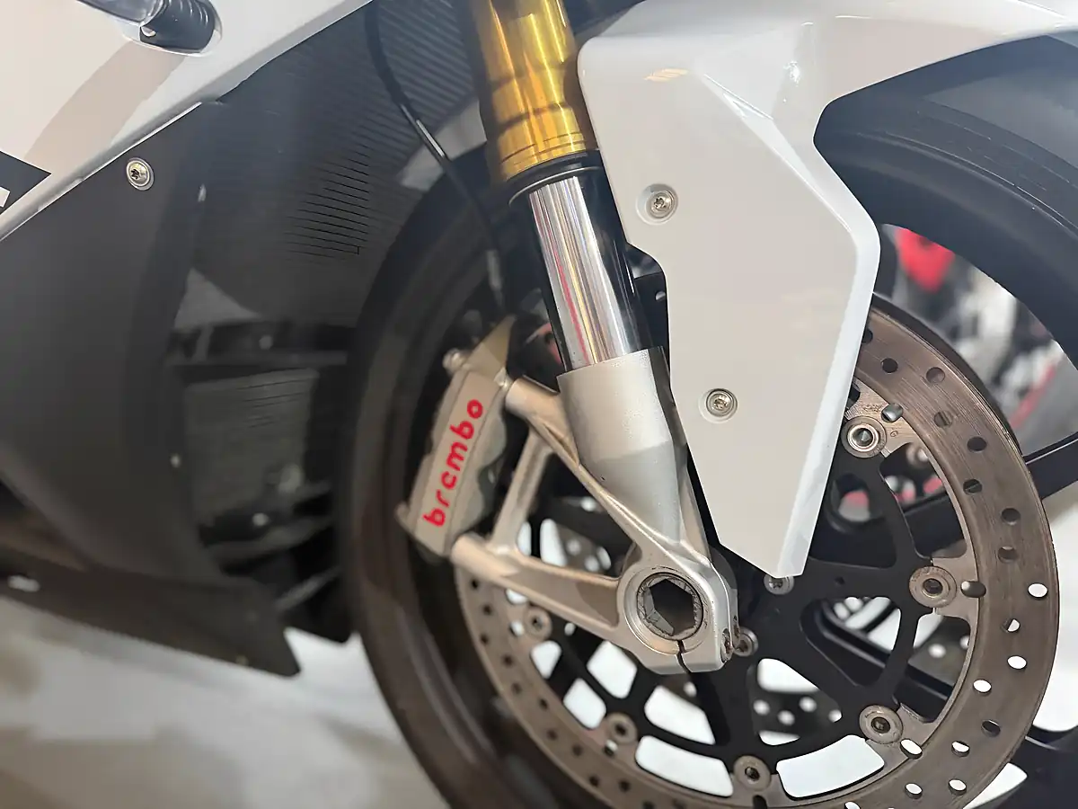 Used 2013 BMW HP4 Multicolour - Interior and Exterior details 12