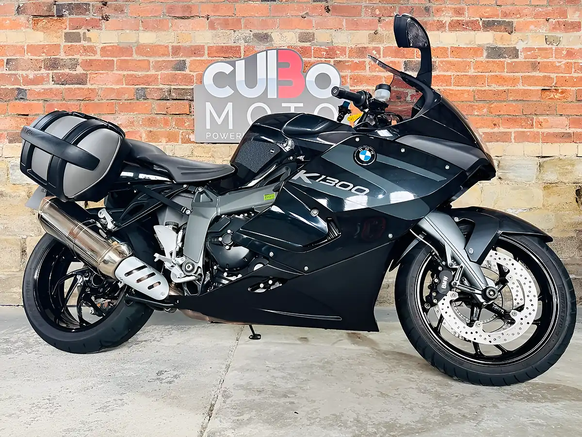 Used 2013 BMW K 1300 S Black - Front View