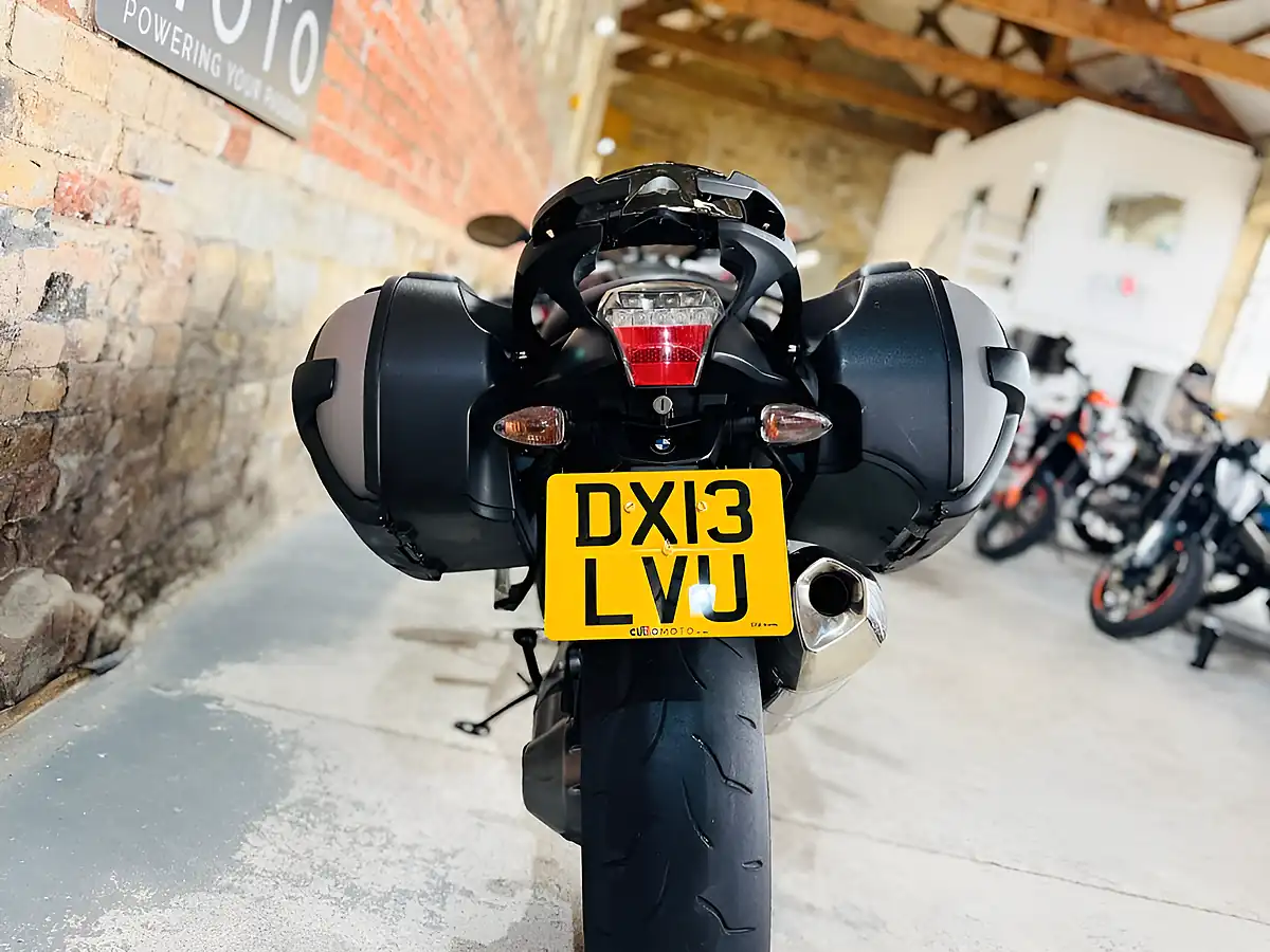 Used 2013 BMW K 1300 S Black - Interior and Exterior details 18