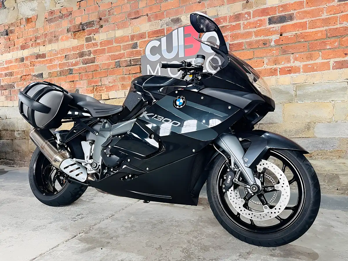 Used 2013 BMW K 1300 S Black - Interior and Exterior details 3
