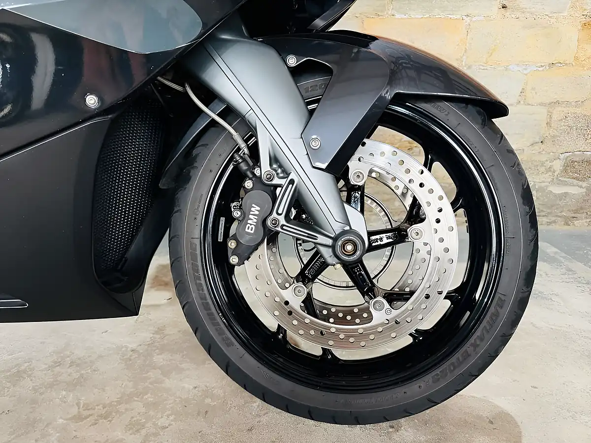 Used 2013 BMW K 1300 S Black - Interior and Exterior details 5