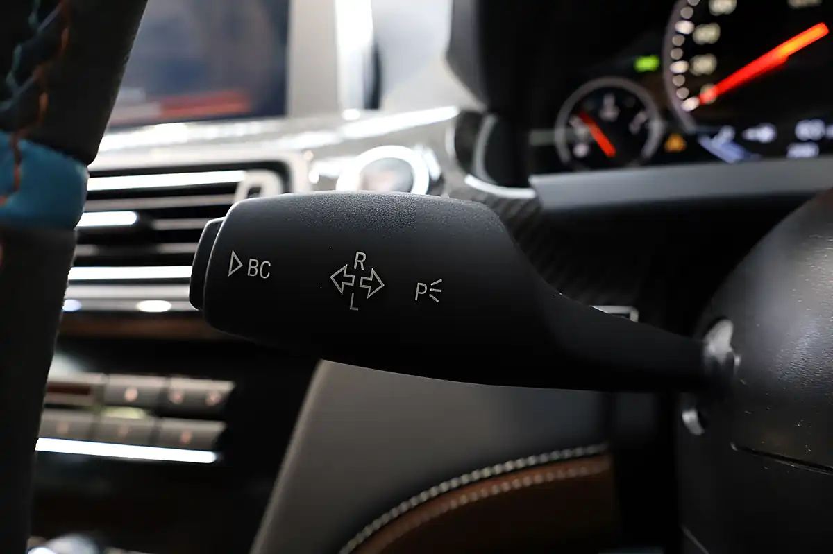 Used 2013 BMW M6 Gran Coupe White - Interior and Exterior details 15