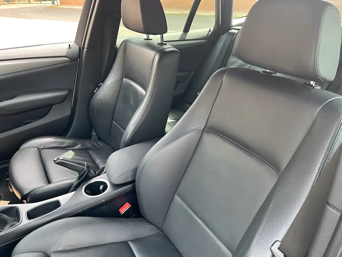 Used 2013 BMW X1 M Sport White - Interior and Exterior details 10