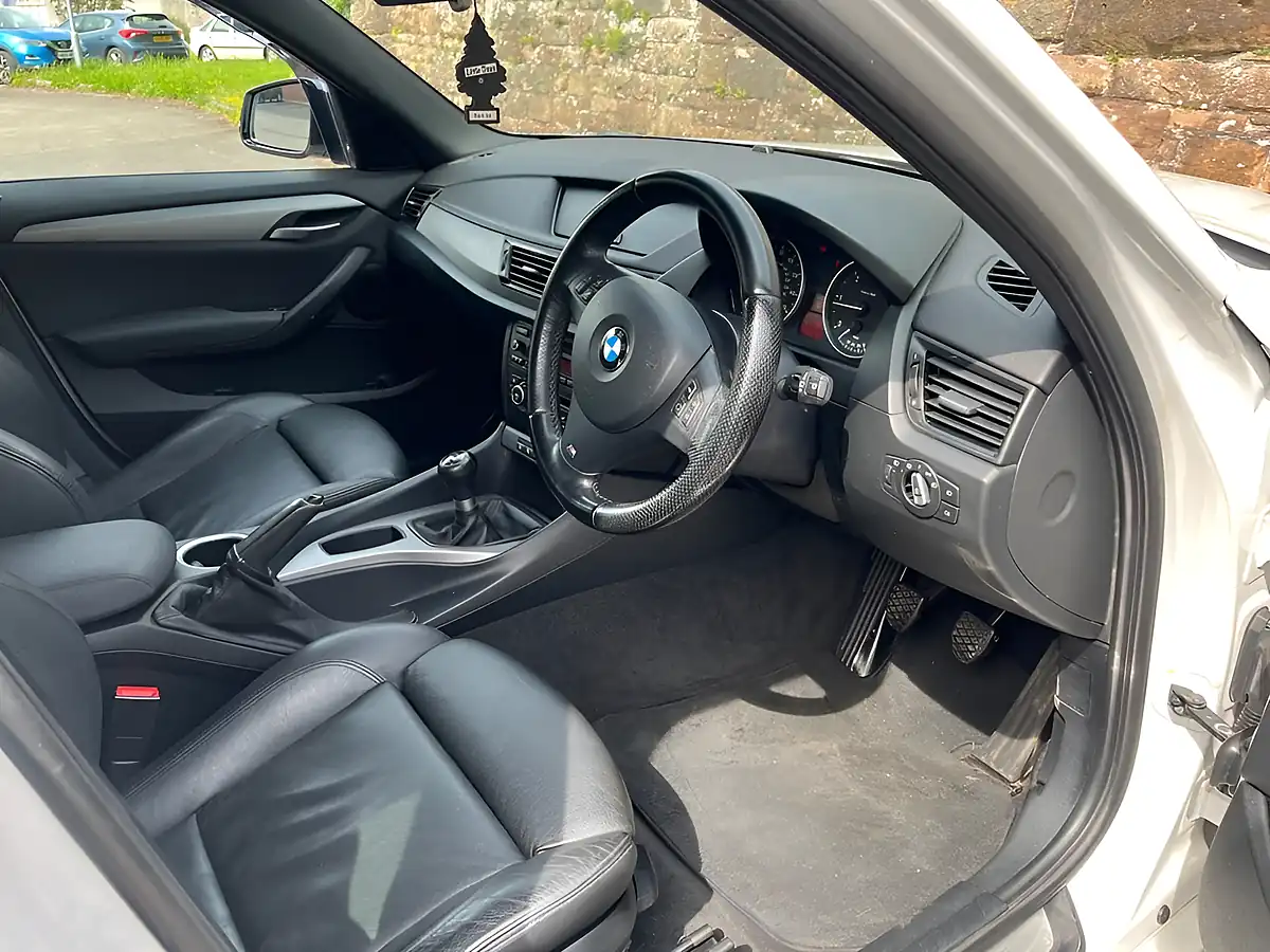Used 2013 BMW X1 M Sport White - Interior and Exterior details 14