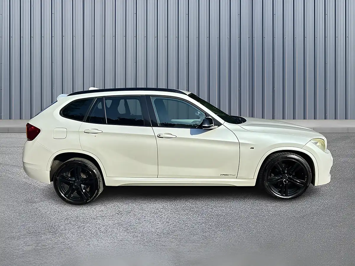 Used 2013 BMW X1 M Sport White - Interior and Exterior details 7