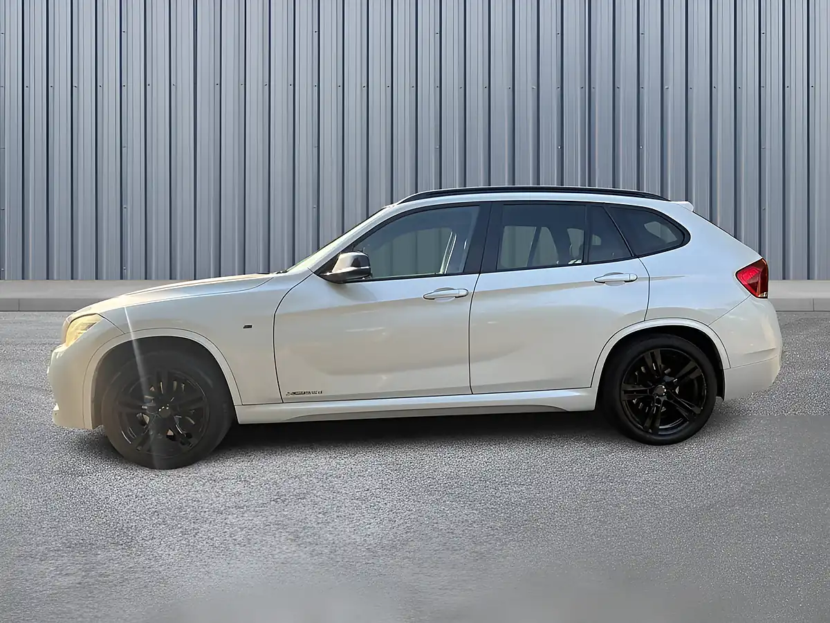 Used 2013 BMW X1 M Sport White - Interior and Exterior details 8