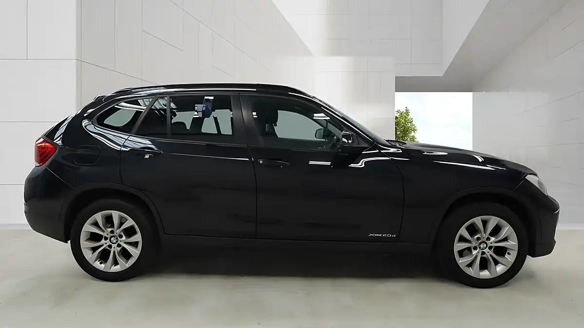 Used 2013 BMW X1 Sport Black - Interior and Exterior details 5