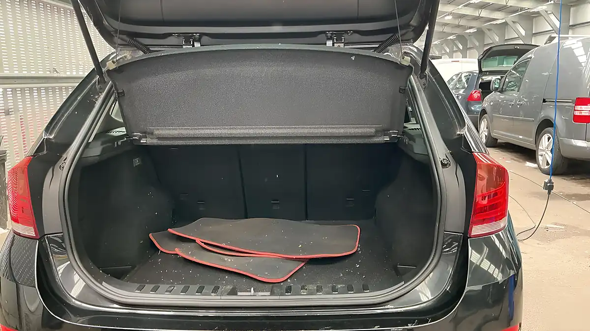 Used 2013 BMW X1 Sport Black - Interior and Exterior details 9