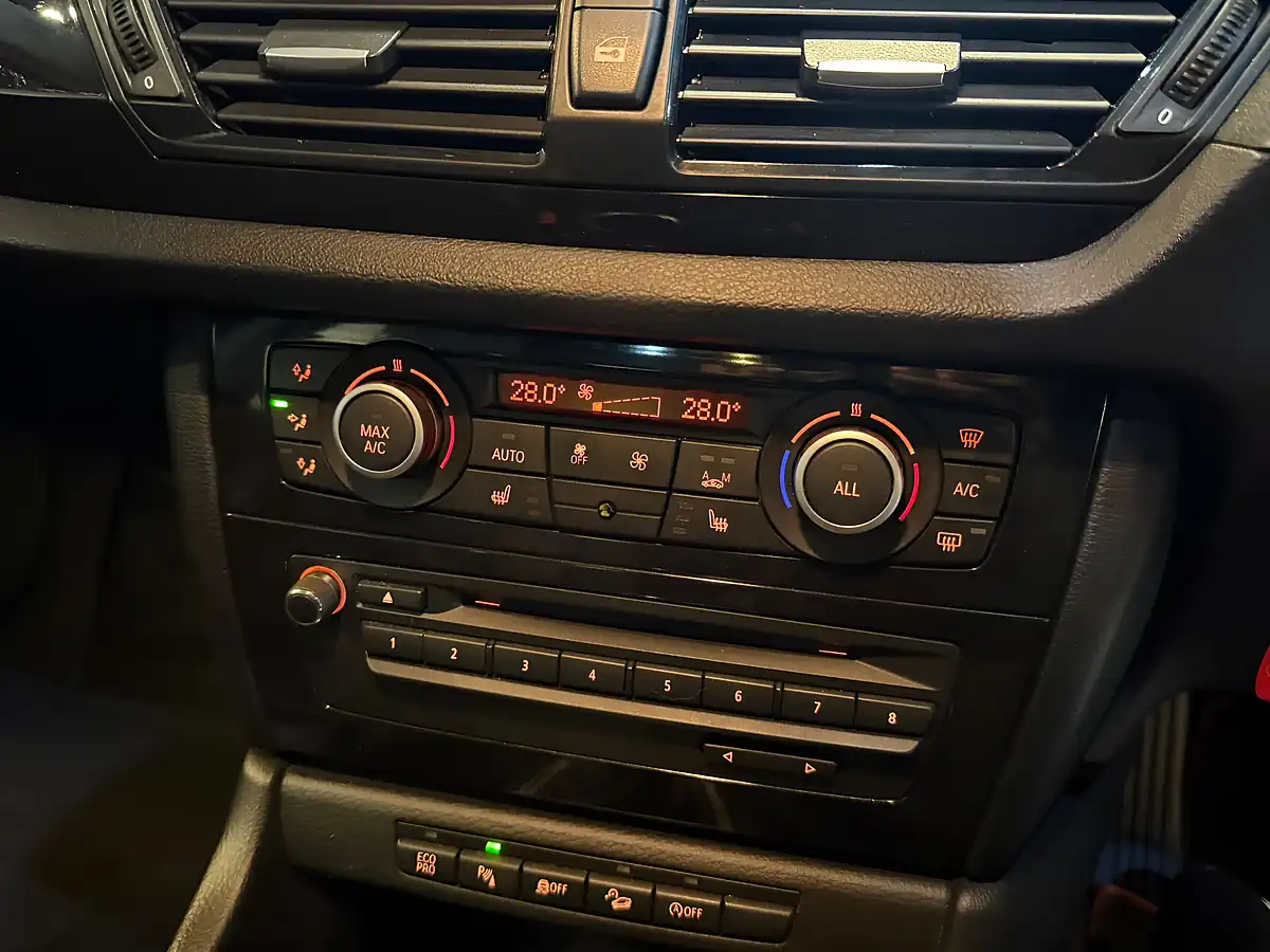 Used 2013 BMW X1 Sport Blue - Interior and Exterior details 18