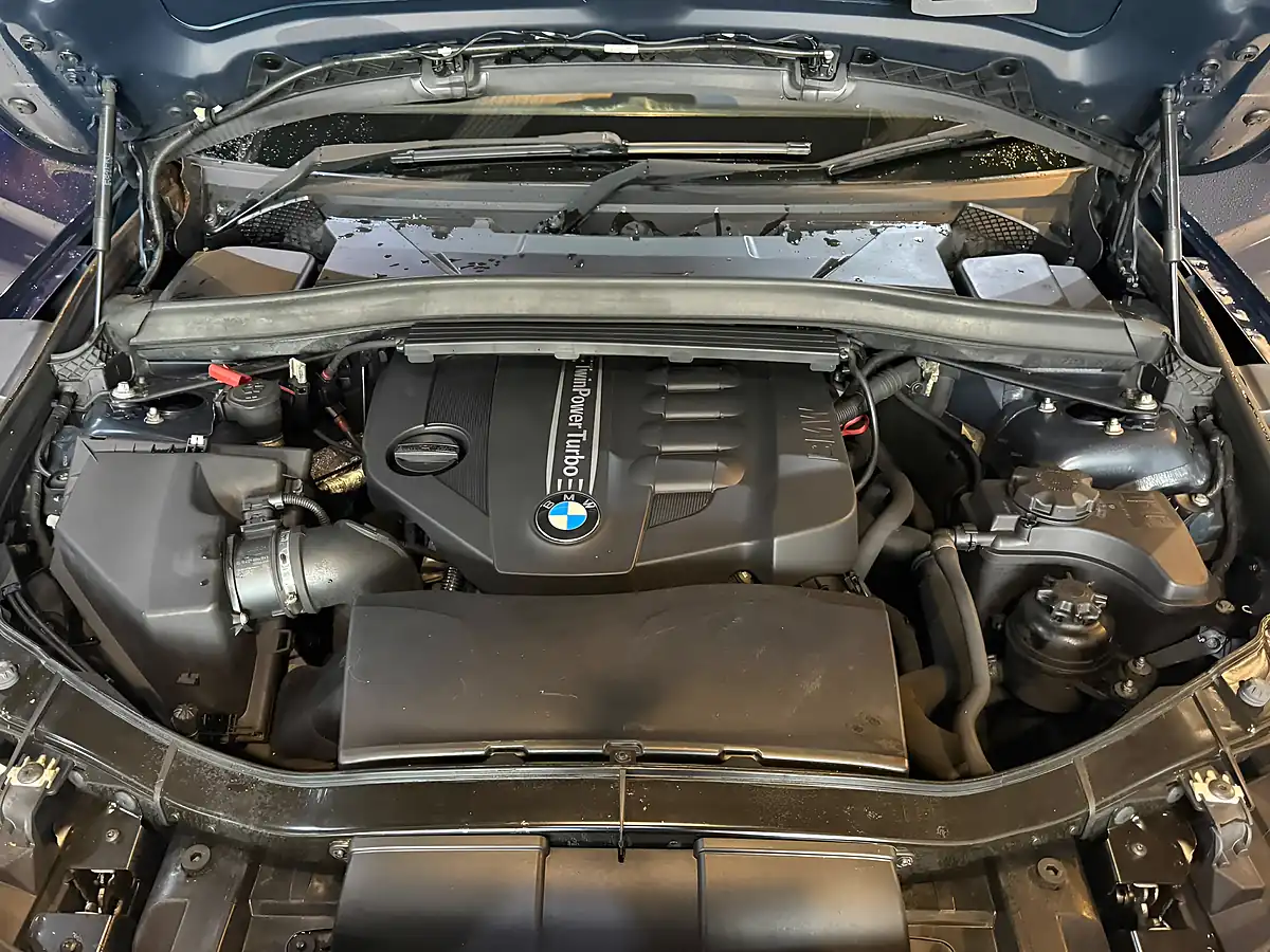 Used 2013 BMW X1 Sport Blue - Interior and Exterior details 20