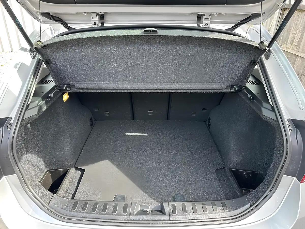 Used 2013 BMW X1 Sport Silver - Interior and Exterior details 18