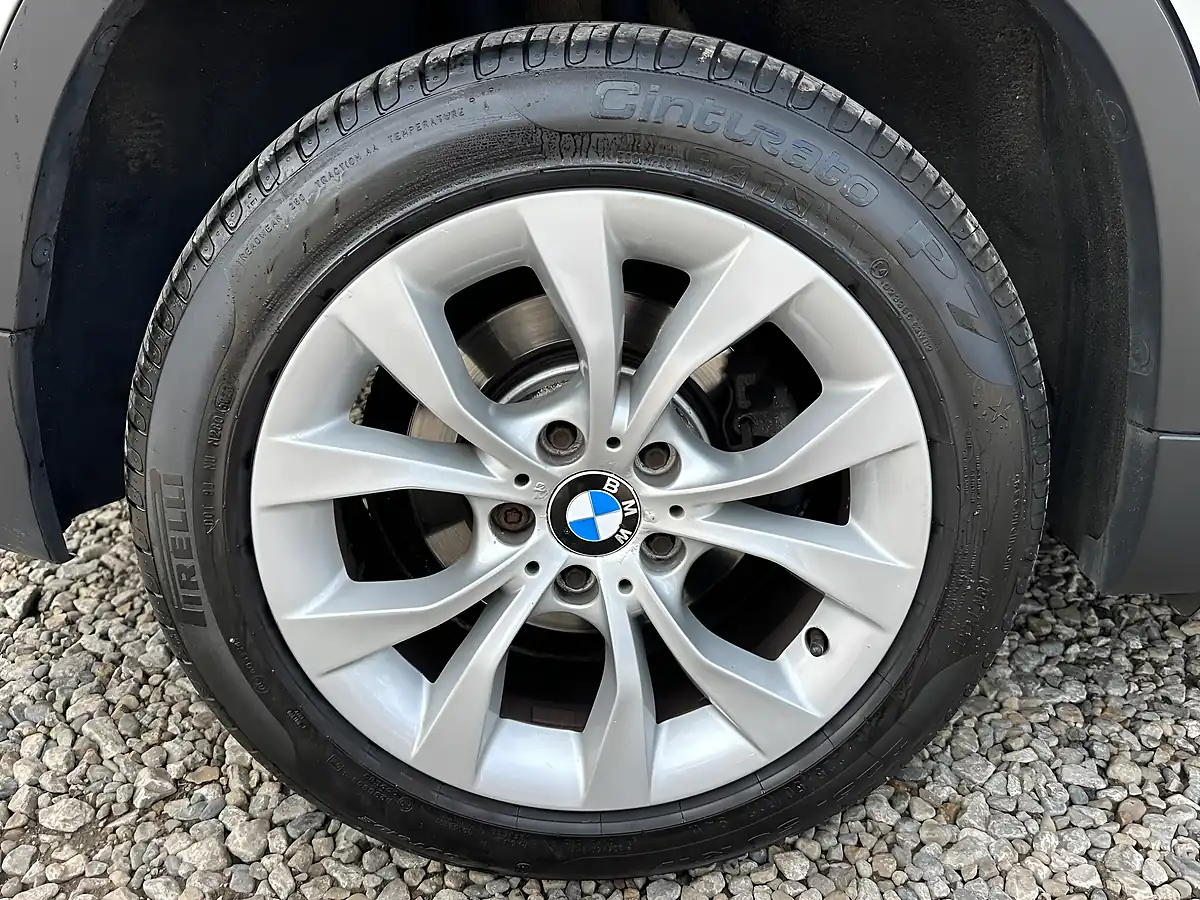 Used 2013 BMW X1 Sport Silver - Interior and Exterior details 19