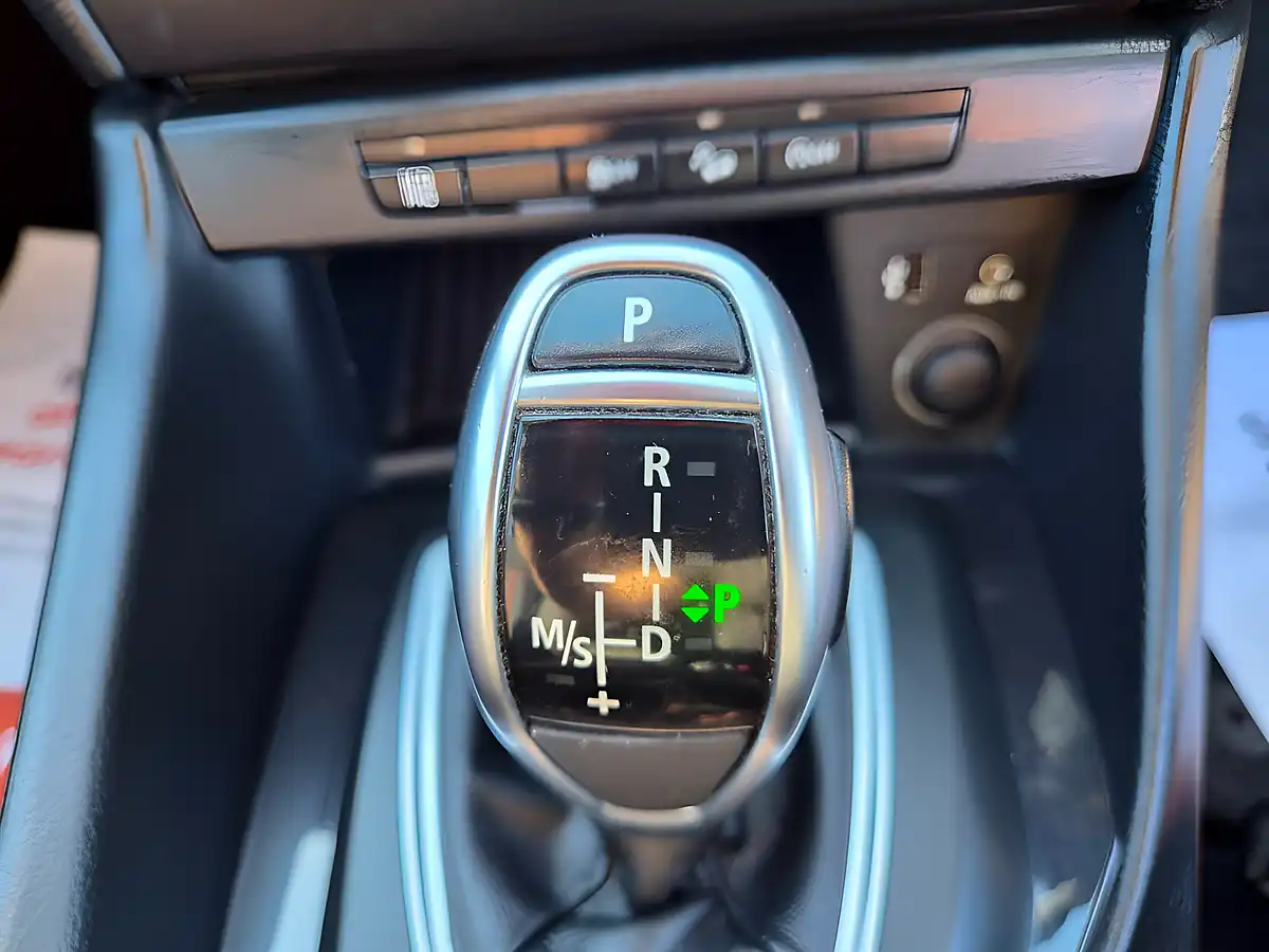 Used 2013 BMW X1 Sport Valencia Orange - Interior and Exterior details 13