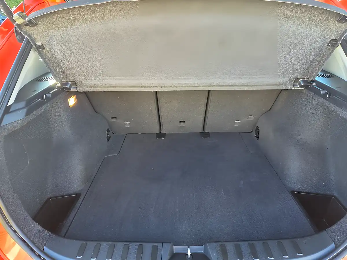 Used 2013 BMW X1 Sport Valencia Orange - Interior and Exterior details 19